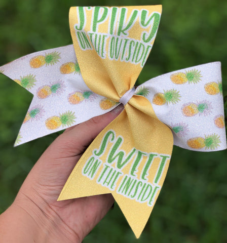 Pineapple bow